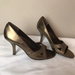 Bandolino bronze metallic pumps 7.5 - Picture 1 of 9