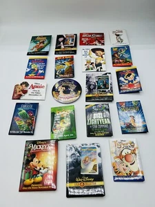 Vintage Lot of 19 Walmart Movie Promotional Buttons Pins - Picture 1 of 8