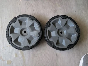 Toro Flex Force Recycler 2 Front Wheels 140-2355 - Picture 1 of 2