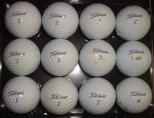 12 Titleist Pro V1 Logo Golfbälle 2022 mit kleinen Schrammen - Bild 1 von 3
