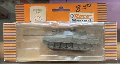 Roco Minitanks / Herpa  Modern West German Leopard 1A2 Heavy Tank Lot # 4996 - Image 1 of 2
