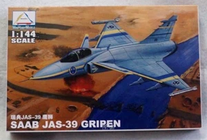 Aircraft Fighter Military Model Assemble Kit 1/144 SE SAAB  JAS-39 GRIPEN 80425 - Picture 1 of 9