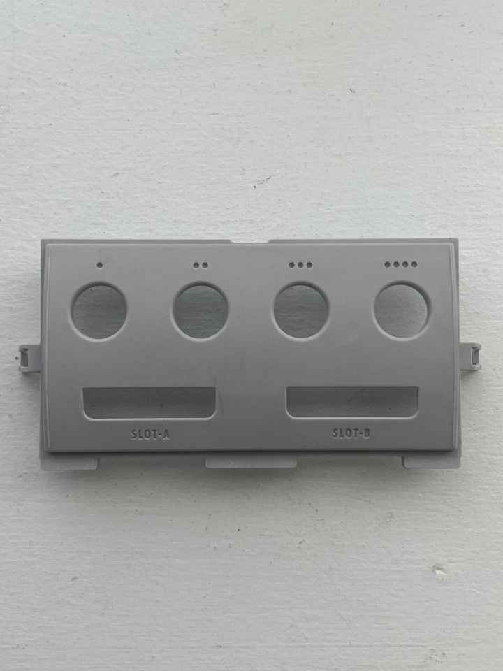 Authentic Nintendo Gamecube Controller Port Cover - Image 1 of 1