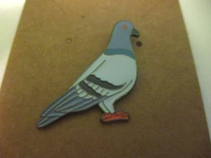#P300 Bluish Gray Pigeon Metal Enamel Brooch Pin Bird Fun Pin - Picture 1 of 3