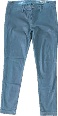 Jeans marca Fade To Blue con brillo azul - talla 31 Foto 1 de 4