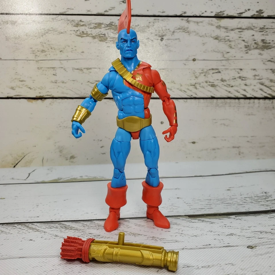 Figura de acción Hasbro 6" Marvel Legends Guardianes de la Galaxia Yondu 2022 Foto 1 de 4