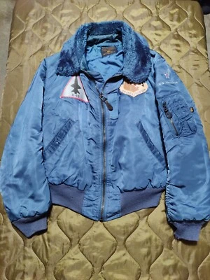 Chaqueta de bombardero Alpha Industries b-15c. Chaqueta de vuelo talla GRANDE con parches  Foto 1 de 4