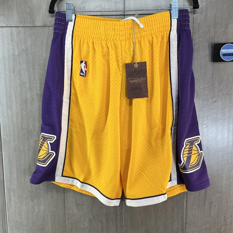 Mitchell & Ness NBA LA Lakers Swingman 09 Basketball Shorts Yellow Purple NEW Cover