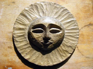 Sunface artist carved Teak/antique gold finish signed - Picture 1 of 4