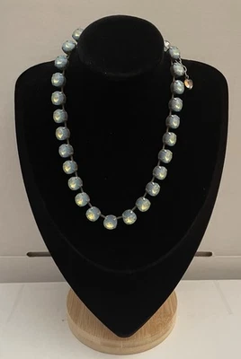 Gargantilla Sabika Edition Youthful Heritage Manhattan Foto 1 de 3