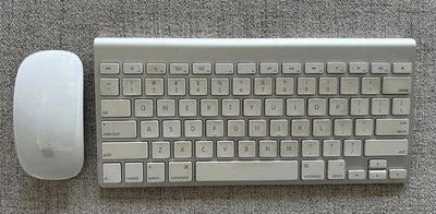 Apple Wireless Keyboard and Mouse (parts) - Image 1 of 3