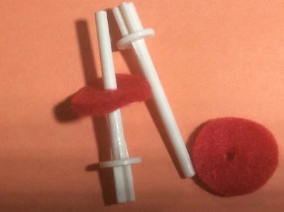 Pasador de un carrete para máquinas de coser Necchi con 2 fieltros gratis Foto 1 de 4