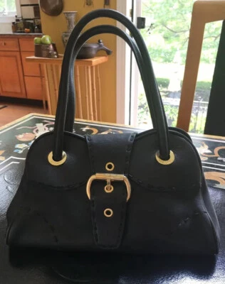 Cartera DESMO NEGRA Tono Dorado Herrajes Puntada Detalles, Hecha en Italia Foto 1 de 4