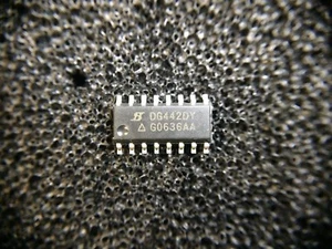 DG442DY SILICONIX IC SWITCH QUAD SPST 16PIN SOIC 10 PIECES - Picture 1 of 1