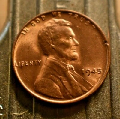 Gem! 1945-P Lincoln Wheat Cent 1c. (#8385) - Image 1 of 2