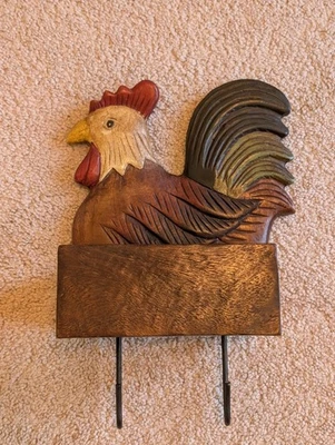 Bolsillo de pared colgante de madera de gallo de colección, llaves de caja o ganchos para abrigo de correo resistentes Foto 1 de 4