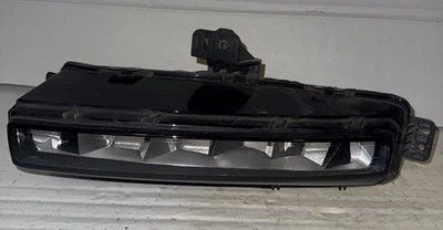 Faro antiniebla LED COMPLETO DERECHO JEEP GRAND CHEROKEE 2021-2023 N14079 Foto 1 de 4