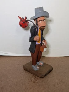 Estatuilla de viajero hobo vagabundo de madera tallada arte popular hombre madera hecha a mano 13,5" - Imagen 1 de 17