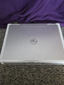 Vintage Dell Inspiron 6000 Laptop, Windows XP | Battery. Turns On! Read PARTS? - Picture 1 of 14