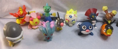 Vintage Jakks Vinyl 3" Pokemon Figures Choose 1 or More - Save on Shipping - Image 1 of 2