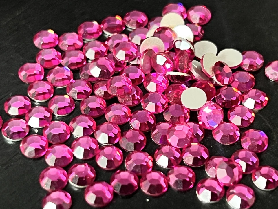 Lámina de plata superior Swarovski Fuschia 16SS Art2000, 1/3 bruta (48 piezas) Foto 1 de 4