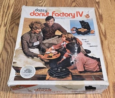 Vintage 1970s Donut Maker Dazey Doughnut Factory IV DF4 with Box Tested Excellen - Image 1 of 4