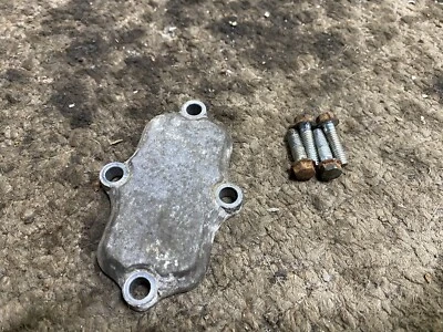 81 Honda GL1100 Goldwing Bomba de aceite Pickup Filtro Cubierta OEM GL 1100-23 Foto 1 de 3