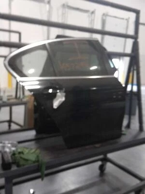 BMW 535I 2011 puerta trasera derecha negra fabricante de equipos originales usado 114052 127 k millas Foto 1 de 2