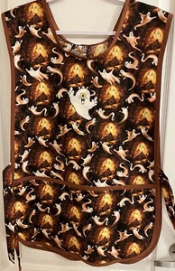 Halloween Women's Adults Cobbler Style Apron Flying Ghosts Moon Haunted House - Bild 1 von 4