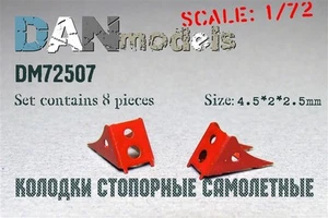 Dan Models 72507 Flugzeugkeile, Set #5 4,5*2*2,5mm Photoetching 1/72 Bausatz - Bild 1 von 5