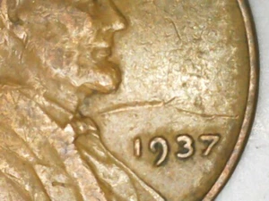 1937 Lincoln Wheat Cent with Lamination Obverse Error US Mint Coin - Picture 1 of 3