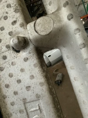 Barra de choque de impacto para parachoques trasero Lexus UCF20L LS400 1998-2000 espuma absorbedora OEM Foto 1 de 4