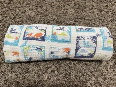 Manta de recepción de muselina libro de la selva bebé Disney Adén + Anais Foto 1 de 4