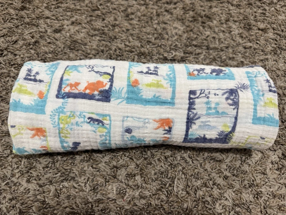 Manta de recepción de muselina libro de la selva bebé Disney Adén + Anais Foto 1 de 4