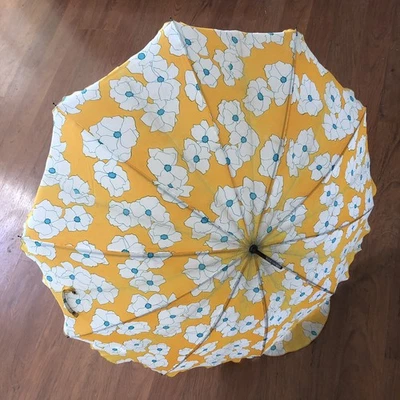 Vintage PK Polan Katz Umbrella Sun Parasol Yellow Daisy Floral Scalloped￼ Edge ￼ - Image 1 of 4