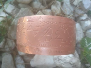 Erhabenes Vintage massives Kupfer Armreif Armband Geschichtenerzähler Southwestern - Bild 1 von 10