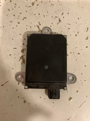 2016- 2018 TOYOTA RAV 4 REAR BLIND SPOT MODULE OEM B14-13938 TL - Image 1 of 3