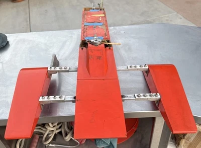 VINTAGE R/C OUTRIGGER NITRO SPEED BOAT 38" WITH OPS Nitro ENGINE!! - Image 1 of 4