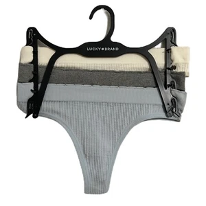 Tanga Lucky Brand Mujer Pequeña 3 paquete Marfil Gris Azul Sólido Elástico Acanalado Cómodo Nuevo sin Etiquetas - Imagen 1 de 5