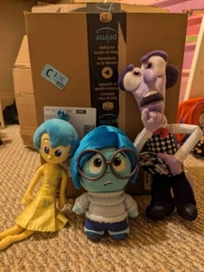 Juguetes de peluche Disney de adentro hacia afuera, alegría, tristeza y miedo animales de peluche suaves - Imagen 1 de 1