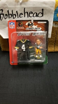NUEVO EN CAJA PAQUETE COMBINADO BASE DE CAMPO MINI BOBS 3" BRETT FAVOR CON JERSEY PACKERS BOBBLEHEAD Foto 1 de 2