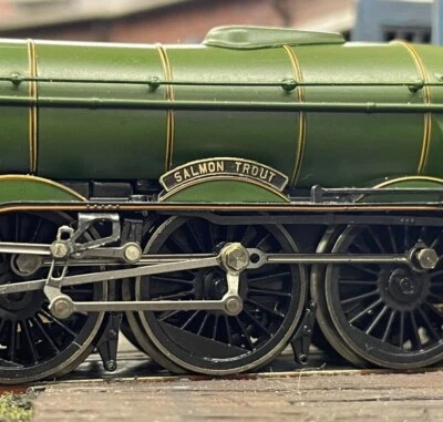 TT 120 Scale Silver Tay Models: LNER/BR Gresley A1 & A3 Nameplates to fit Hornby - Image 1 of 4
