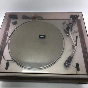 Reproductor de discos Yamaha YP-701 roto - Imagen 1 de 6
