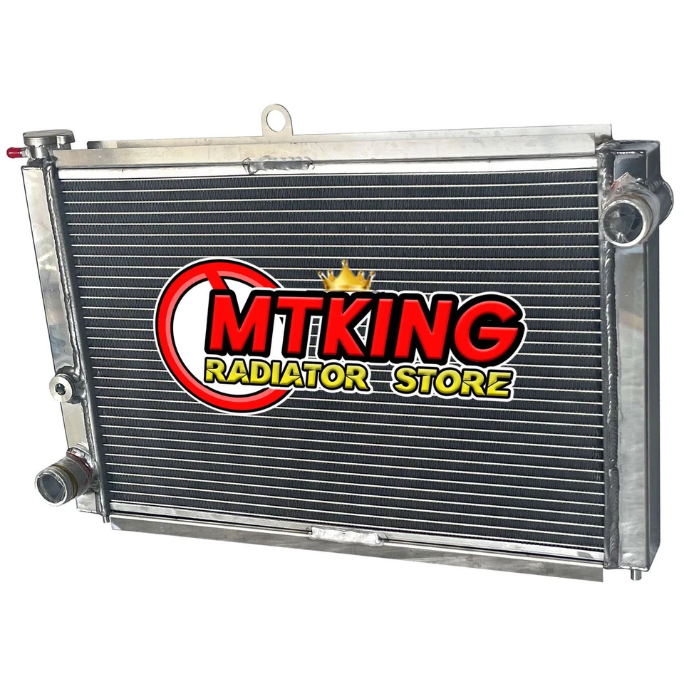Radiator for Alfa Romeo Alfetta 2.0 2000 / Alfa Romeo Giulia gt mk1 prima serie Foto 1 de 4