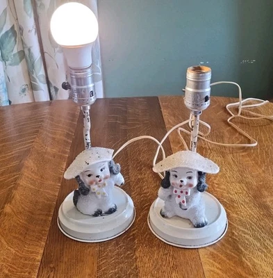 Par de lámparas de mesa antropomórficas espaguetis perro caniche de colección base metálica ¡Leer! Foto 1 de 4