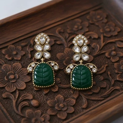 Brincos museu folha flor árvore verde zircônia antiga esculpida em vintage corte Intaglio boho - Imagem 1 de 4