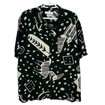 Camisa Urban Outfitters Estampado Completo Manga Corta Abotonada Negra Blanca Para Hombre’s L Foto 1 de 4