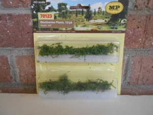 MP Scenery Products item #70123 HO Blackberries Plants 12/PK 5/8" - Picture 1 of 5