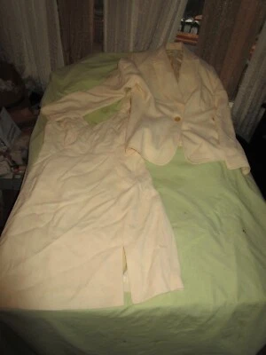 Traje de Vestido Amarillo Victoria Secrets Hugo Buscati Talla 8 en Excelente Forma Foto 1 de 4