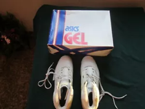 Vintange New in Box -ASICS GEL "URBAN WALKER" MENS SHOE-size 11-grey/navy - Picture 1 of 3